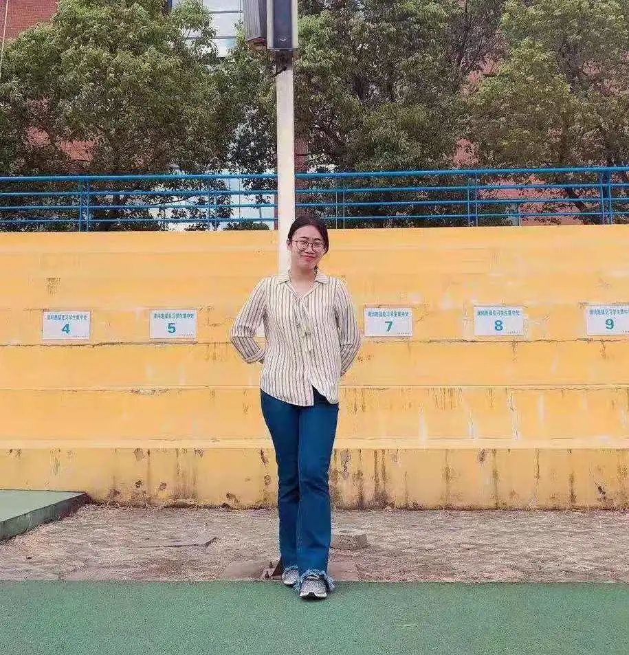 de8e25e930604c10a5df54638574ba8b.jpg