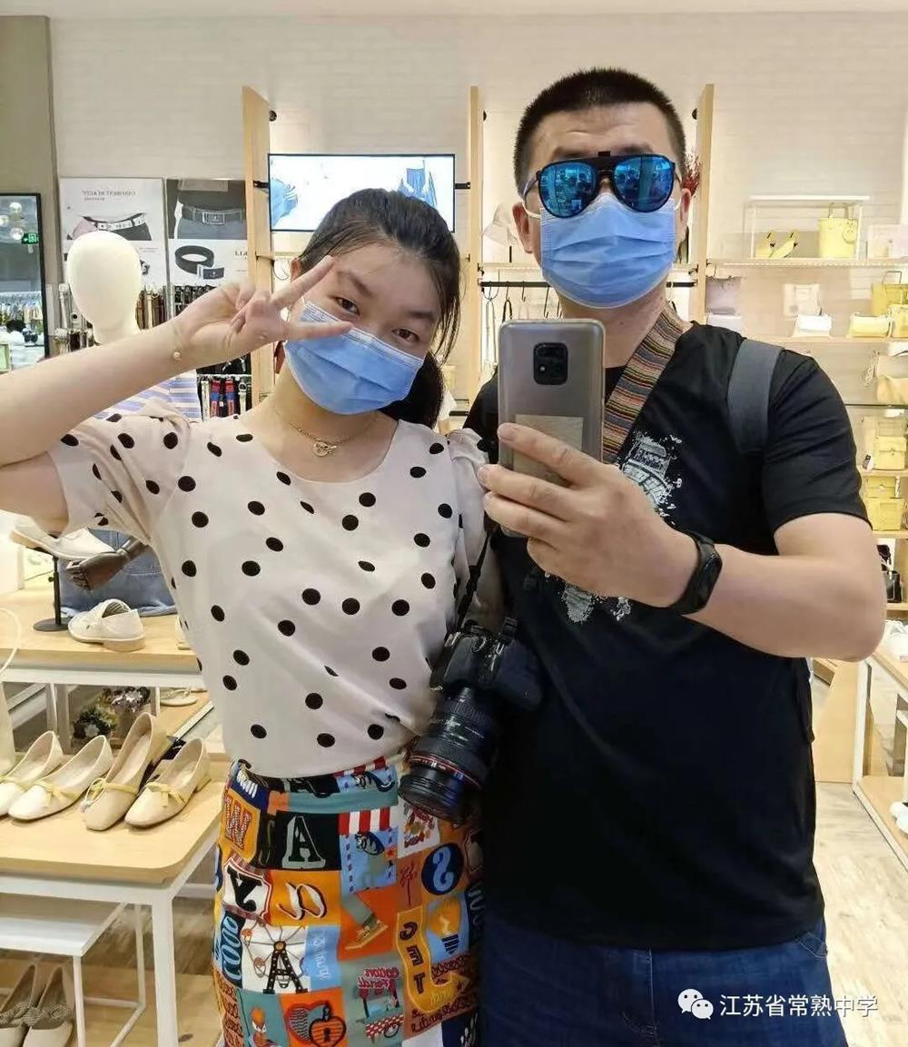 0d622292a780482b9bbe5b7a2e6e78a3.jpg