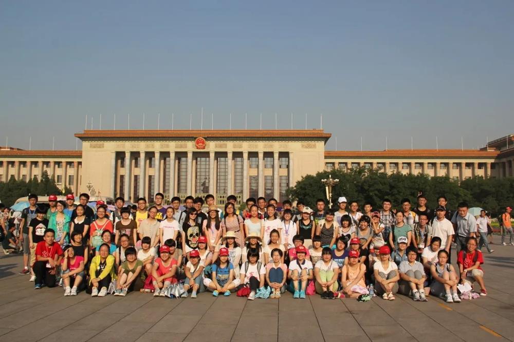 5acbc58c79cf417584384aa85bff887f.jpg
