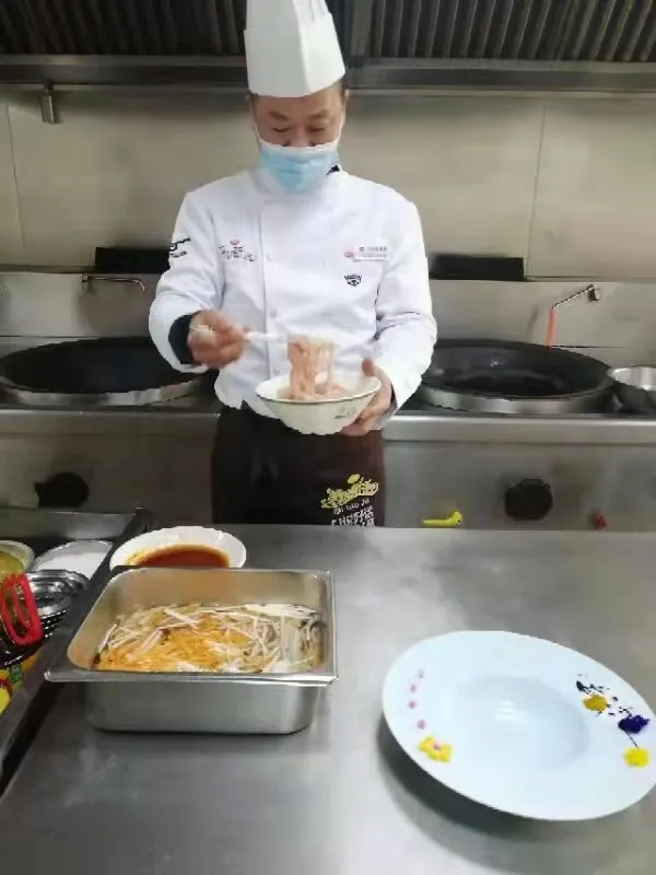 3ea4bee6ca7648928f33470708c42e58.jpg
